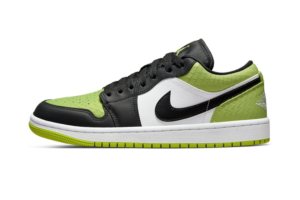 Women’s Air Jordan 1 Low ‘Snakeskin’