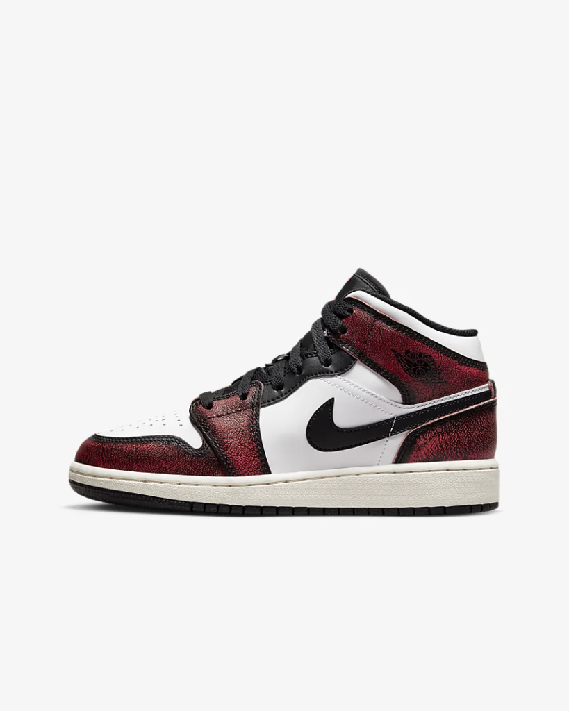 GS Air Jordan 1 Mid SE ‘Infrared 23 / Black’