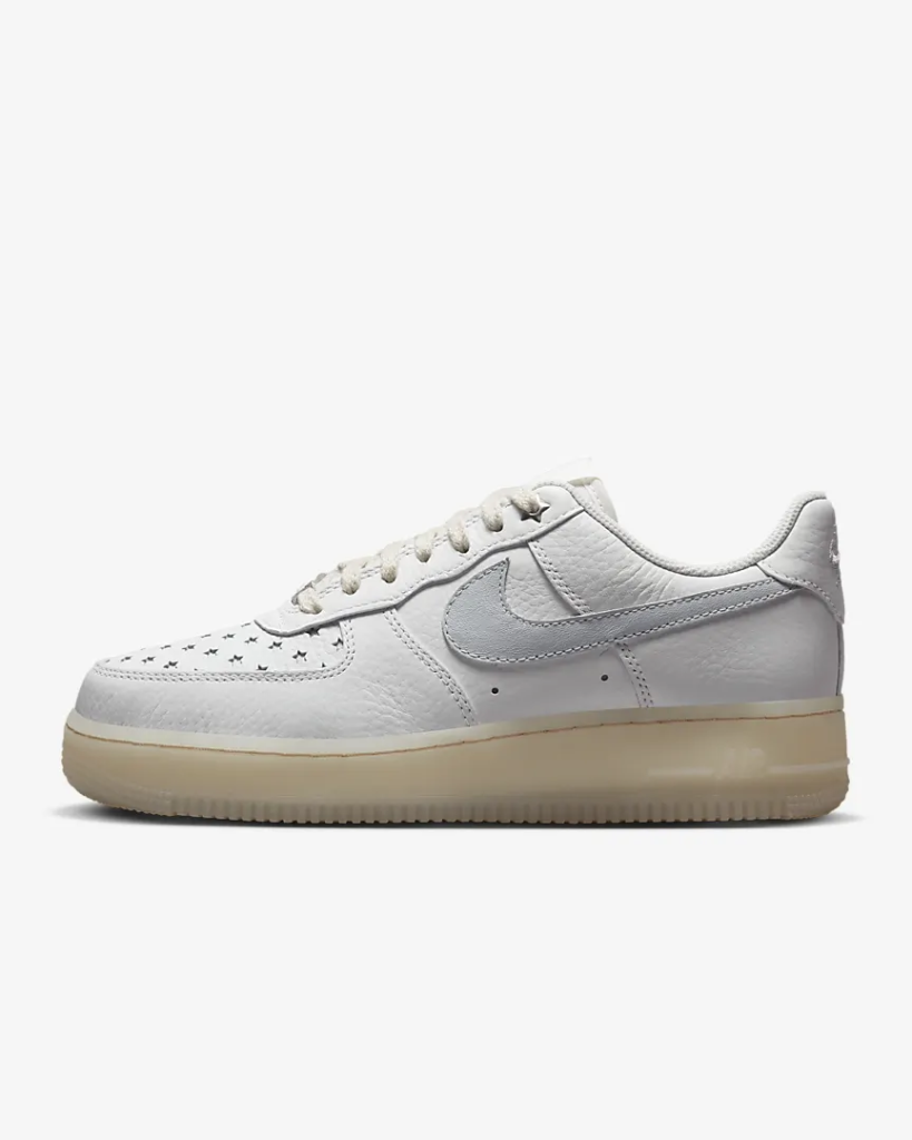 Women’s Nike Air Force 1 ’07 ‘Stars’