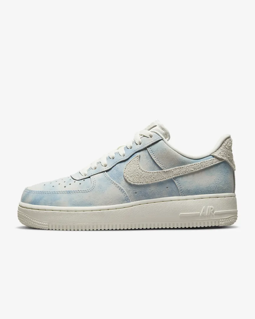Women’s Nike Air Force 1 ’07 SE  ‘Clouds’