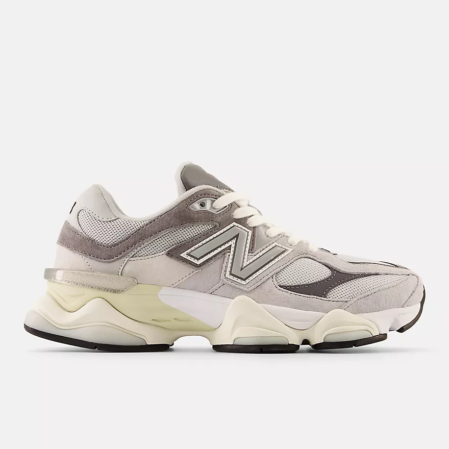 New Balance 9060 ‘Grey / White’