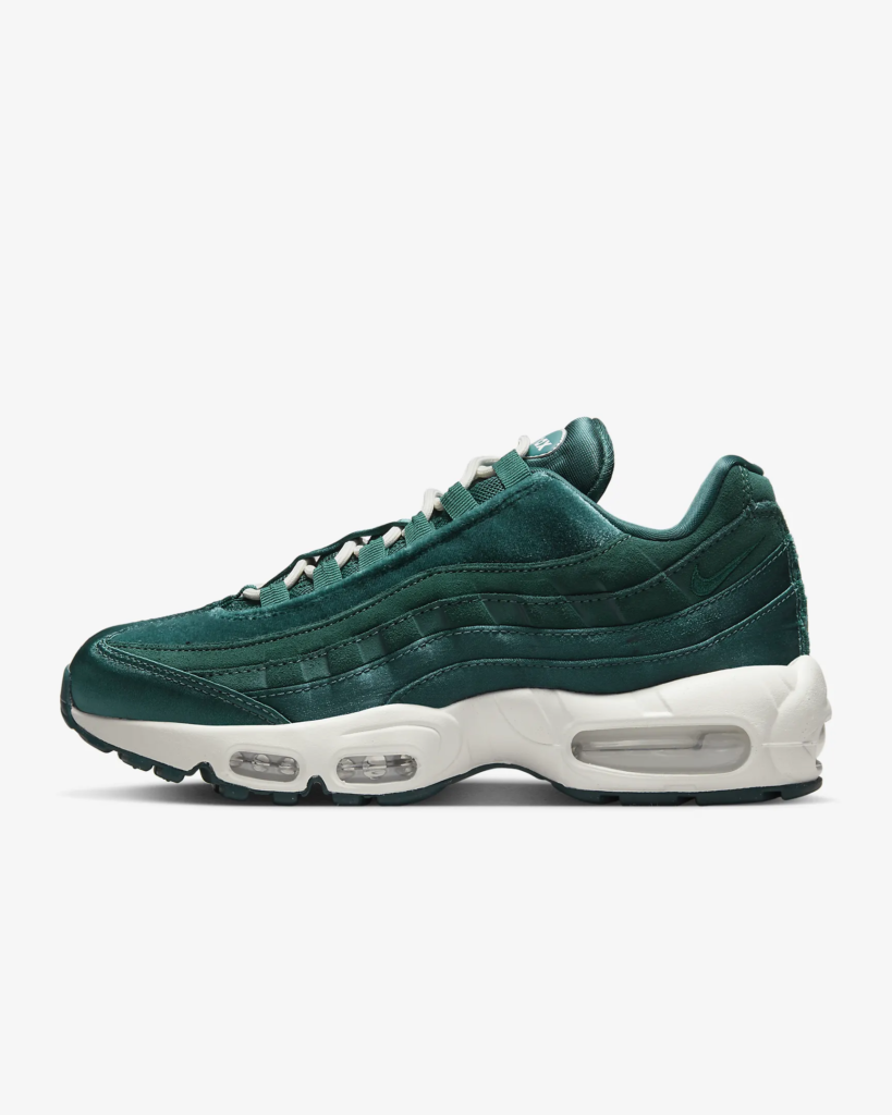 Women’s Nike Air Max 95 Velvet ‘Atomic Teal’ .77 Free Shipping