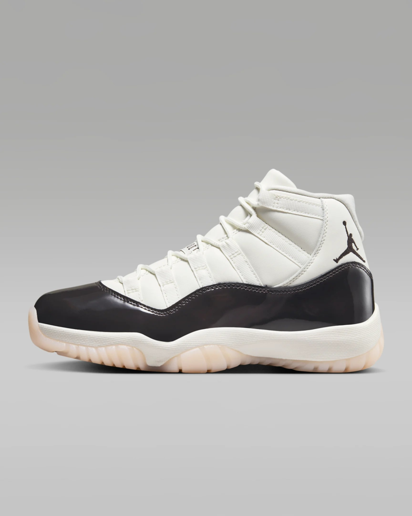 Women’s Air Jordan XI Retro ‘Neapolitan’ 7.50 Free Shipping