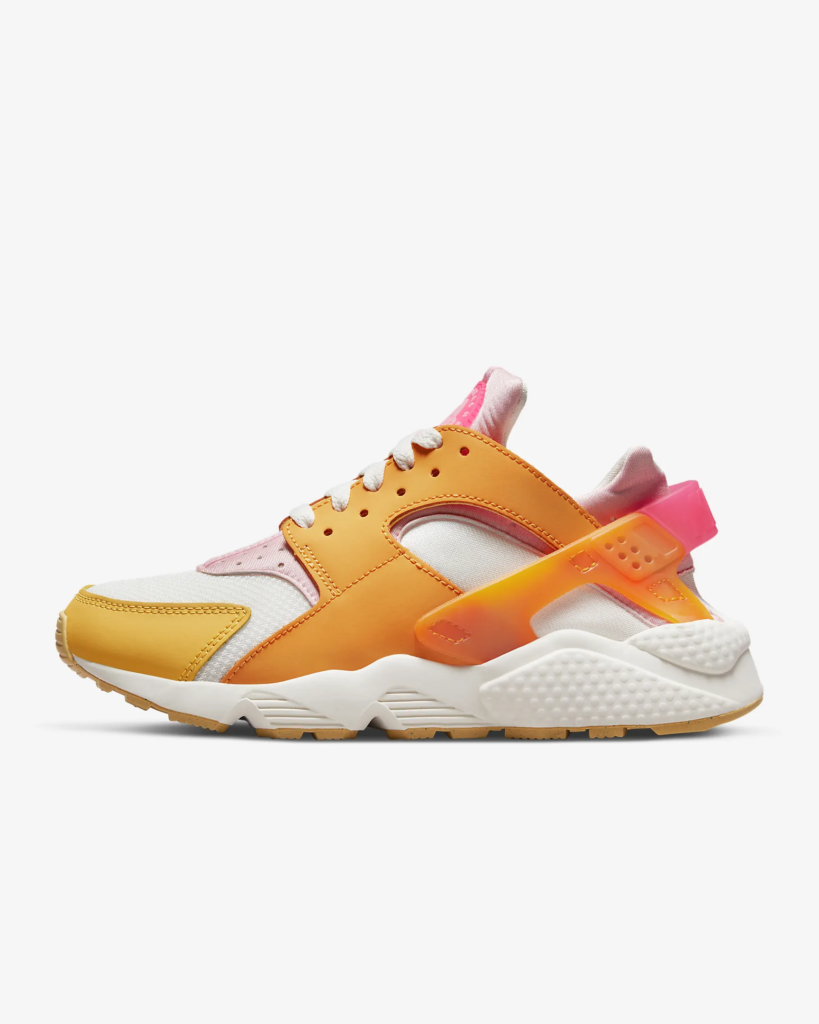 Women’s Nike Air Huarache ‘Solar Flare / Hyper Pink’ .47