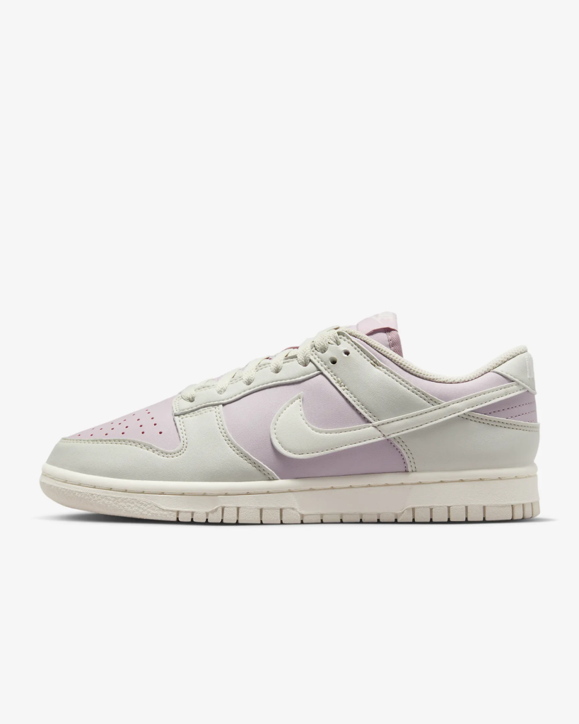 Women’s Nike Dunk Low ‘Platinum Violet / Sail’