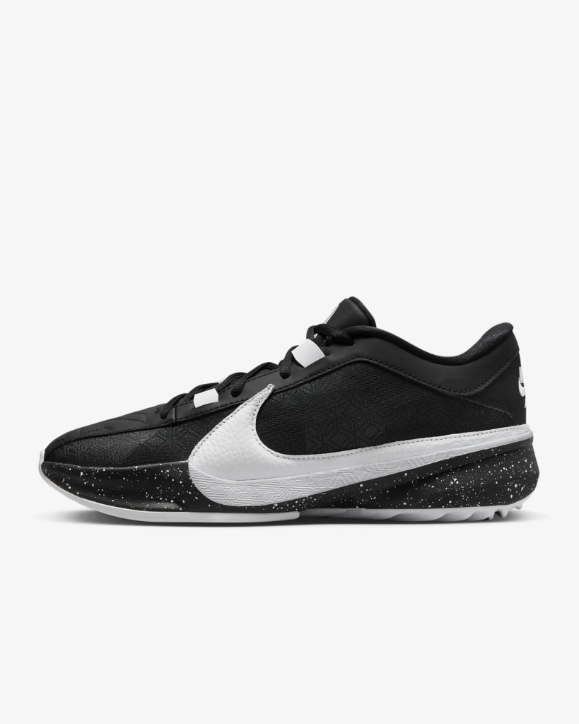 Nike Giannis Freak 5 ‘Black / White’ .00