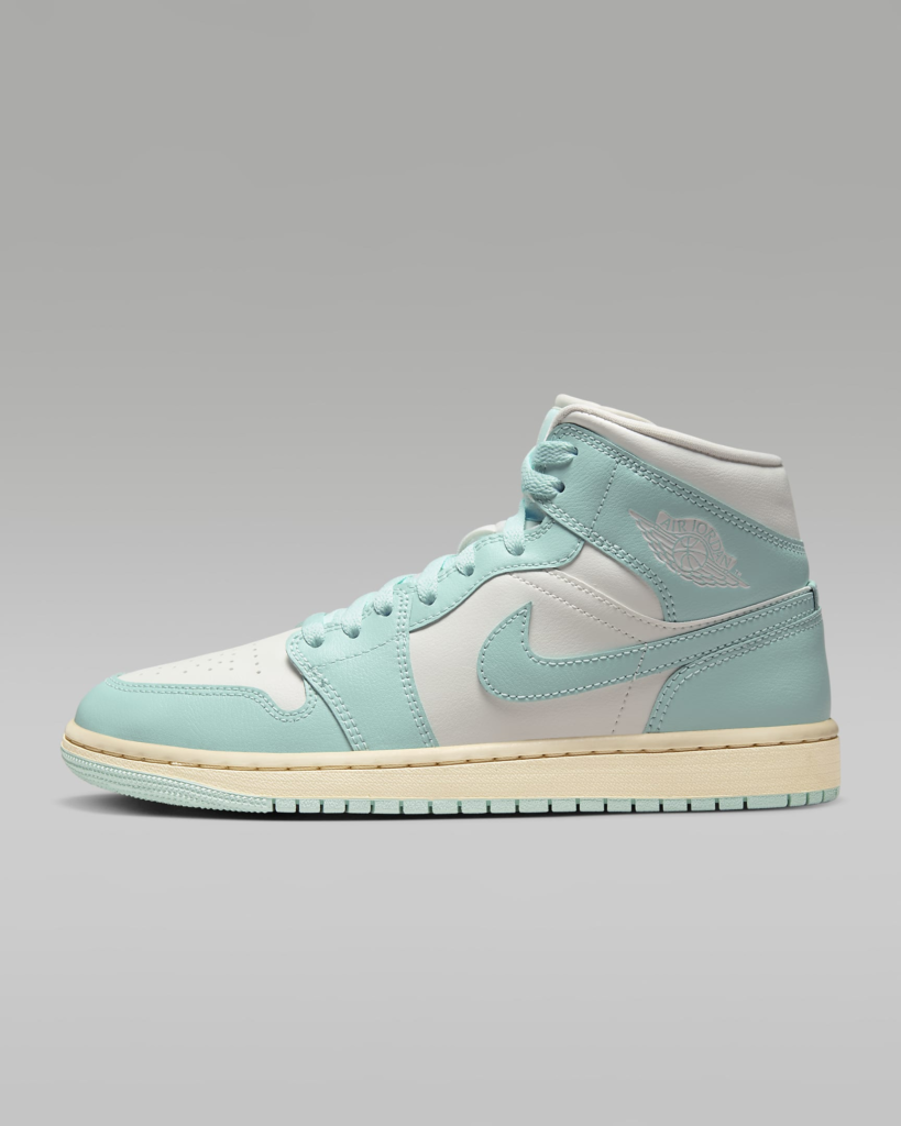 Air Jordan 1 Mid ‘Sail / Light Dew’
