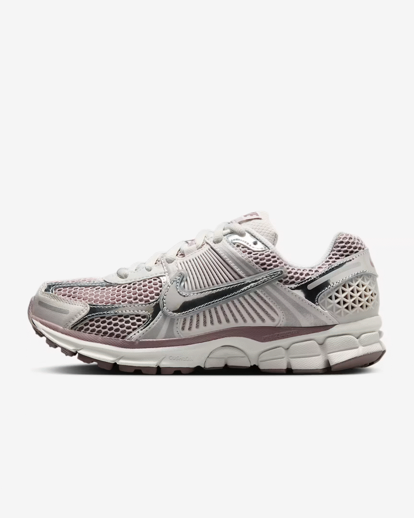 Women’s Nike Zoom Vomero 5 ‘Platinum Violet / Chrome’ 9.57 Free Shipping