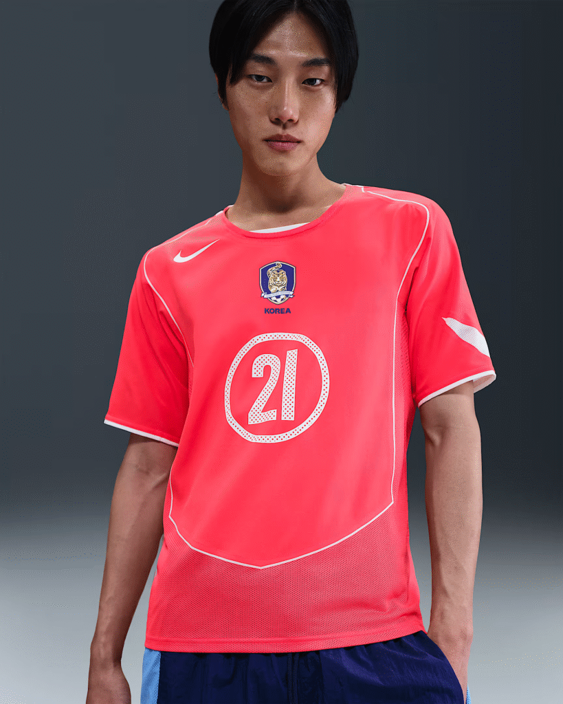 Nike x Park Ji-sung South Korea 2004 Total 90 Reissue Jersey