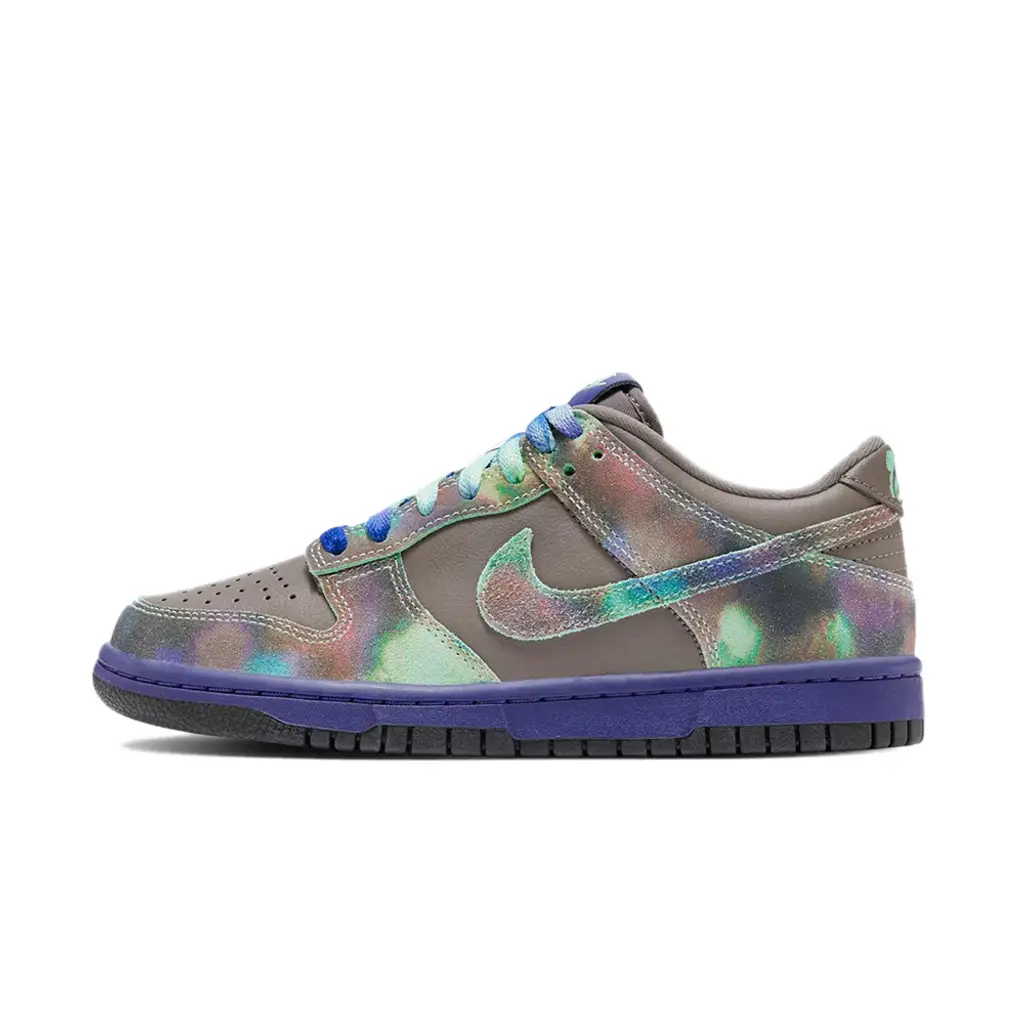 GS Nike Dunk Low SE Panda ‘Cave Stone’