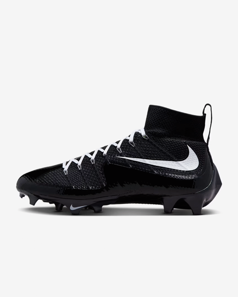 Nike Vapor Edge 360 Untouchable Football Cleat