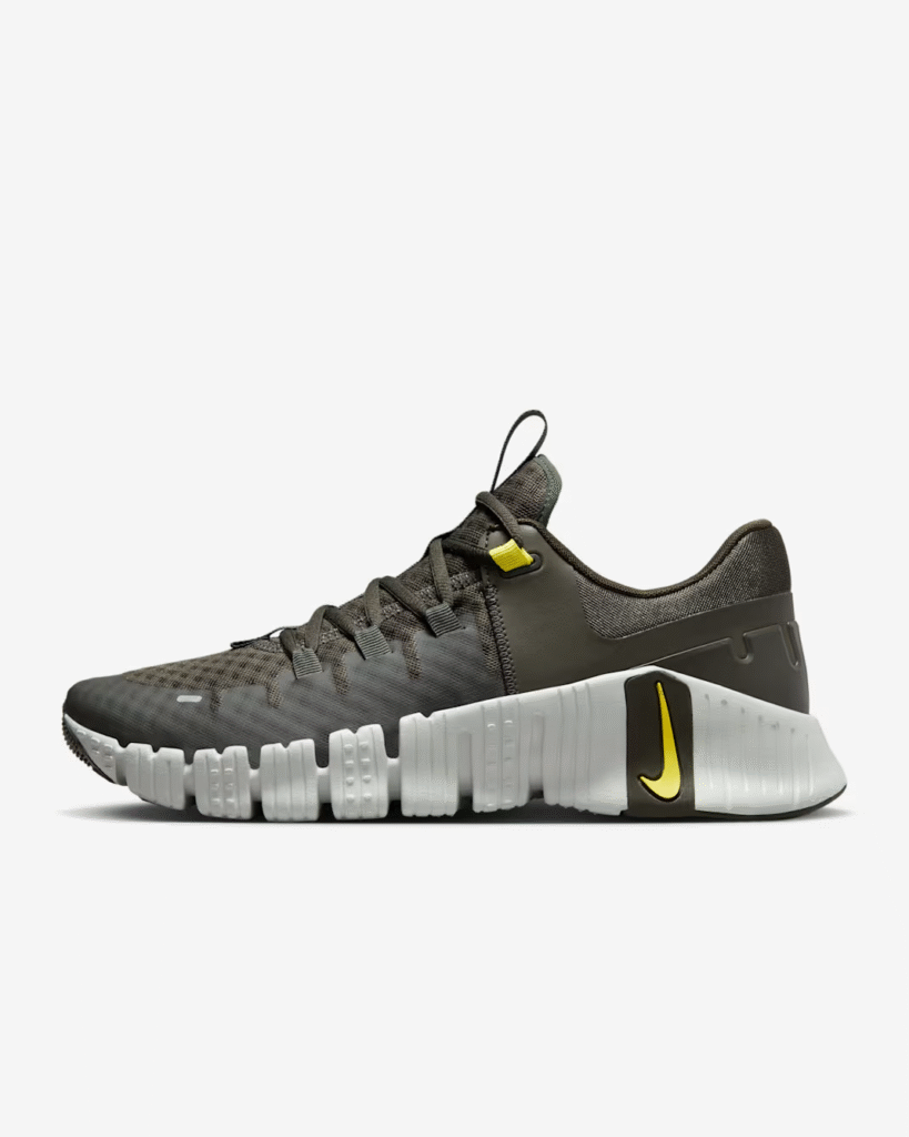 Nike Free Metcon 5 ‘Sequoia / High Voltage’ .47 Free Shipping