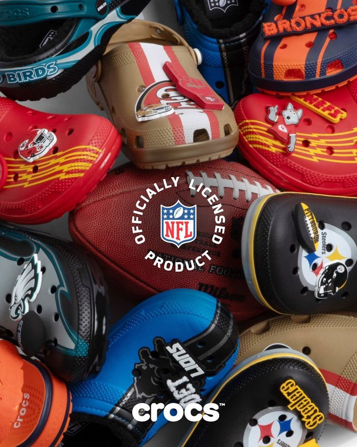 NFL x Crocs Collection