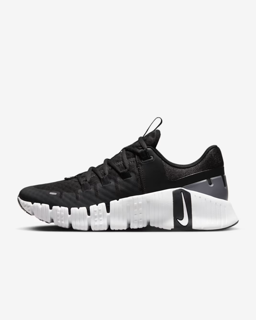 Women’s Nike Free Metcon 5 ‘Black / White’ .22 Free Shipping